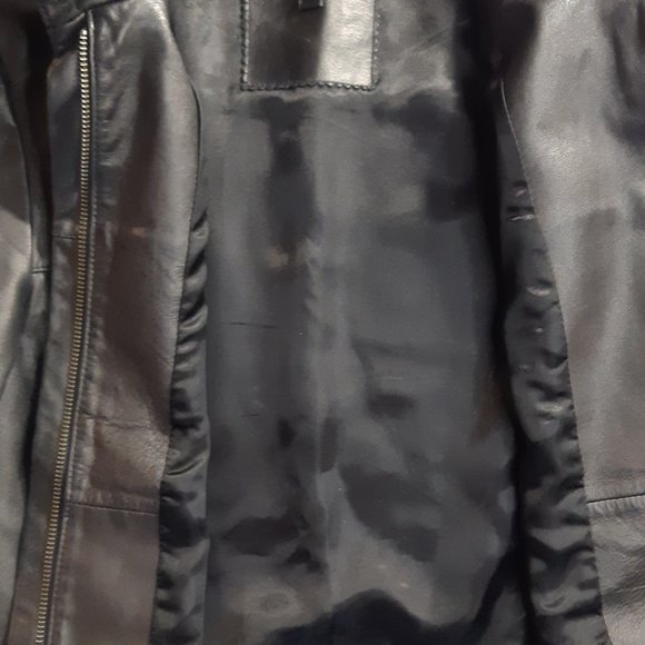 Leather Jacket for women Like new! - Picture 5 of 11